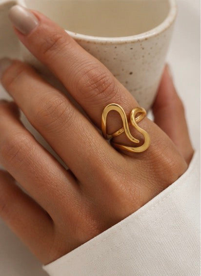 18k gold stainless steel smooth line irregular opening ring, titanium steel ring with design sensibility